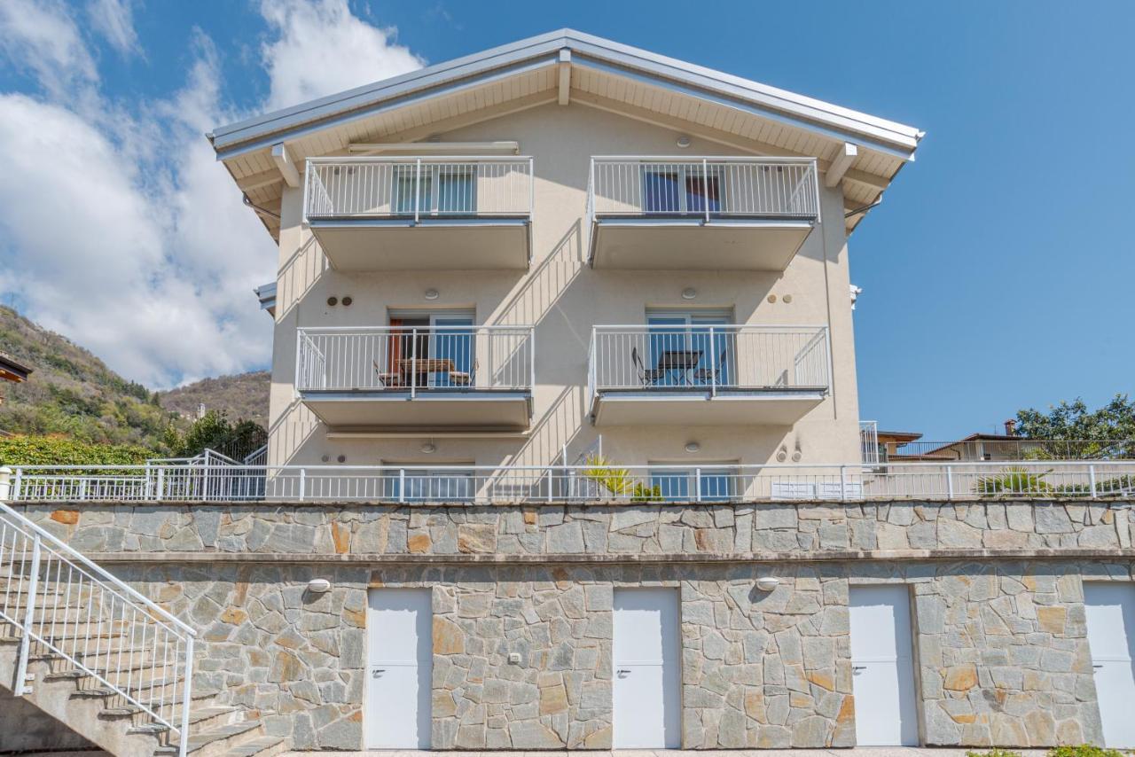 Lake Como Apartment With Balcony And Private Parking Ossuccio Екстериор снимка
